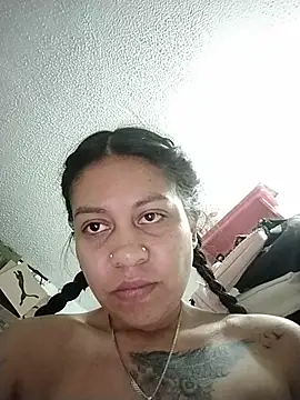 Chat XXX en directo de Tiphanydirty3