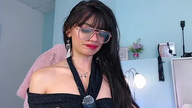 Emerald_gh's Live XXX Chat