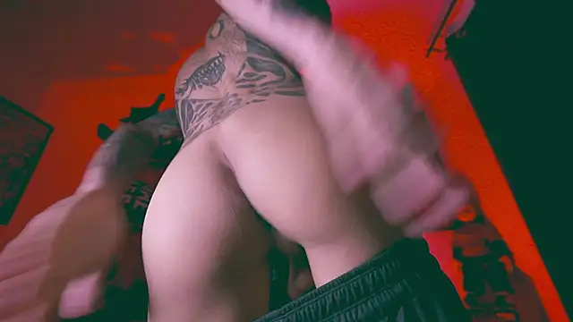 Czat XXX na żywo – Olliver___y