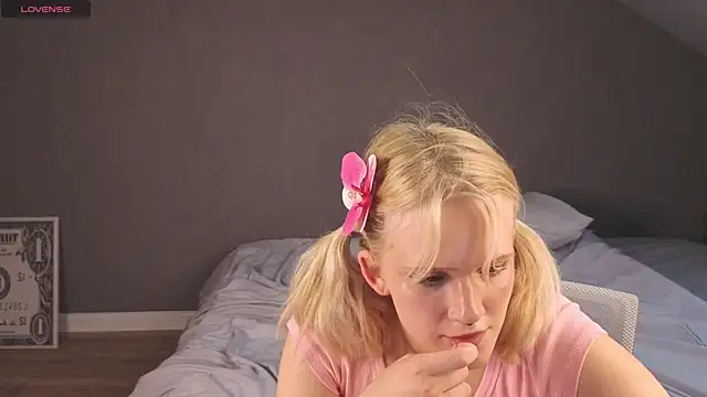 Živý XXX chat Lilly_Jhonass