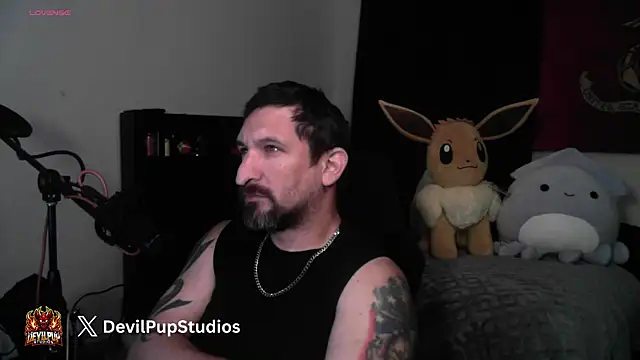 DevilPup75_ Chat XXX in diretta
