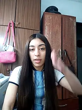 Jennyvignaduzzo's Live XXX Chat