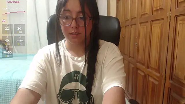Venus_cat_'s Live XXX Chat