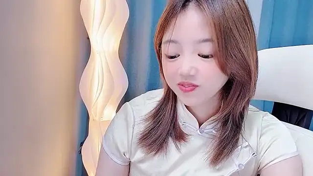 Yany520 XXX чат на живо