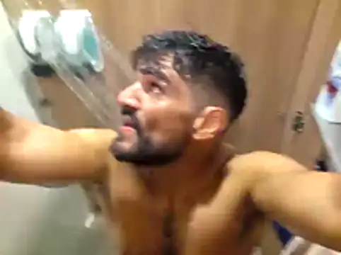 XXX chat uživo modela piggylatino