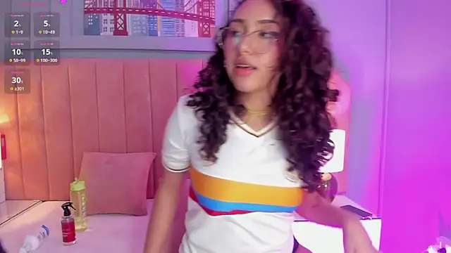 ninacrave_ live XXX chat