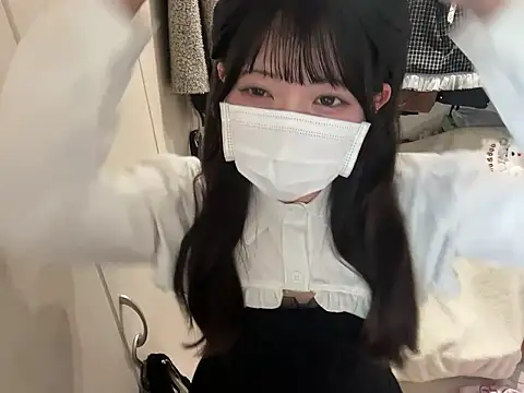 y-u-r-a-33 live XXX chat