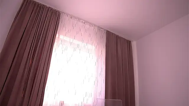 KendallJoyceX Adlı Modelin Canlı XXX Sohbeti