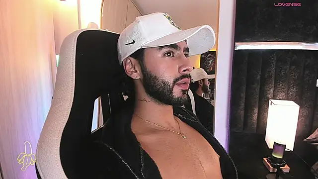 ItsMeEros webcam show