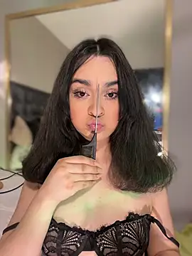 MiahWindsor's Live XXX Chat