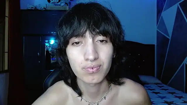 Živý XXX chat littlextreme