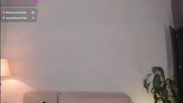 Онлайн чат XXX Holly_velvett