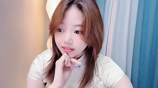 Yany520 – Naživo XXX chat