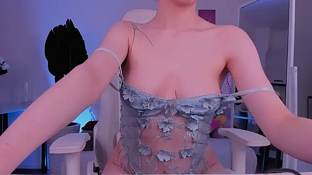 Chatroom XXX en direct de LittlePeach007