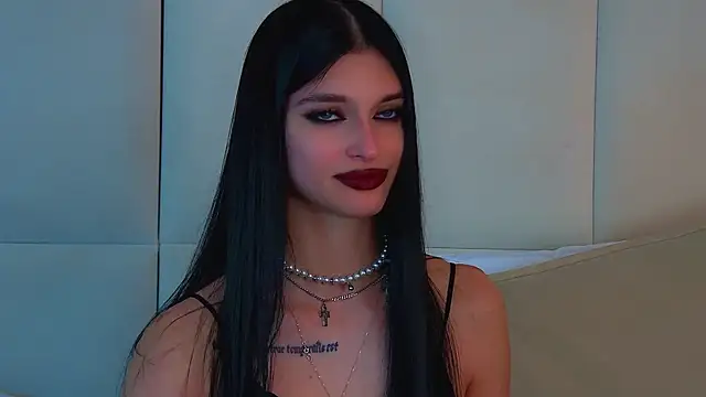 BeverlyMost Chat XXX live