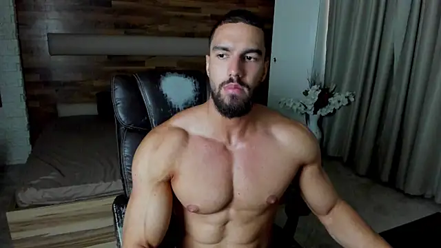 Chat +18 de IvanHydee ao vivo