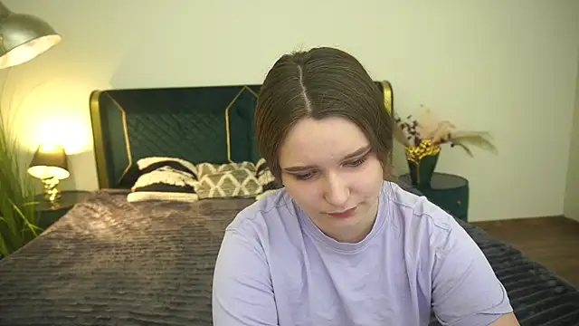 MagicPeachh_ XXX чат на живо