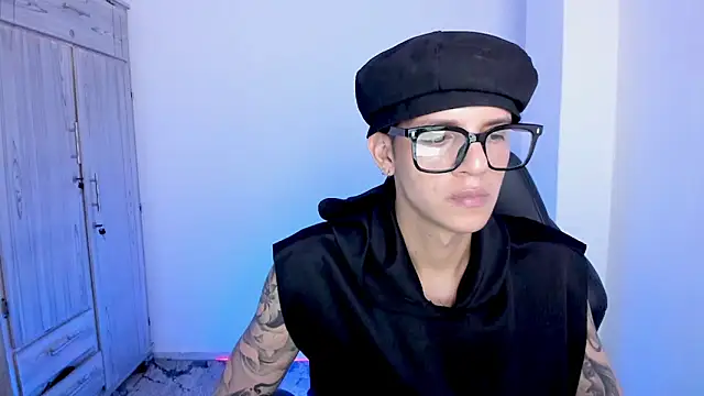 Živý XXX chat tylerrnova
