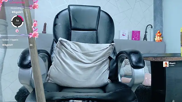 Czat XXX na żywo – Milo_Thompson