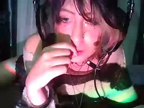 Chat +18 de kittenpasive30 ao vivo