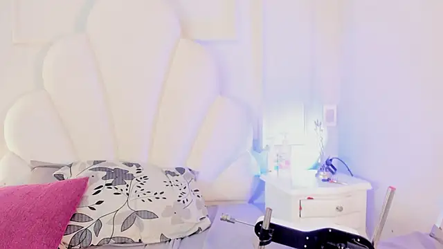 Chat XXX en directo de Kaylachannell