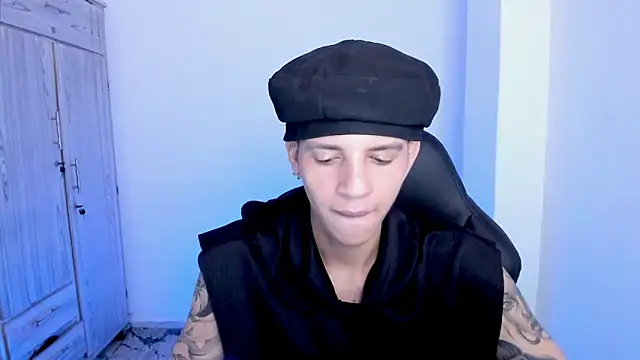 tylerrnova Live XXX Chat