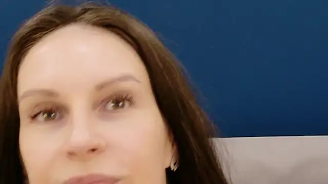Chat +18 de Mila_Anders ao vivo
