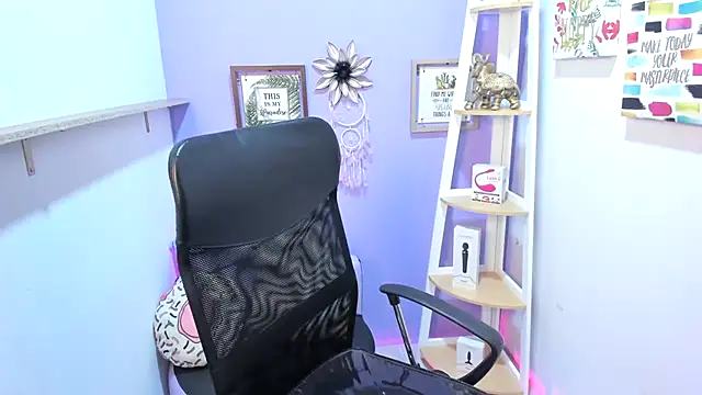 Naomy_Stanley_'s Live XXX Chat