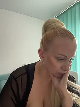 XXX chat uživo modela Avery_Wilson