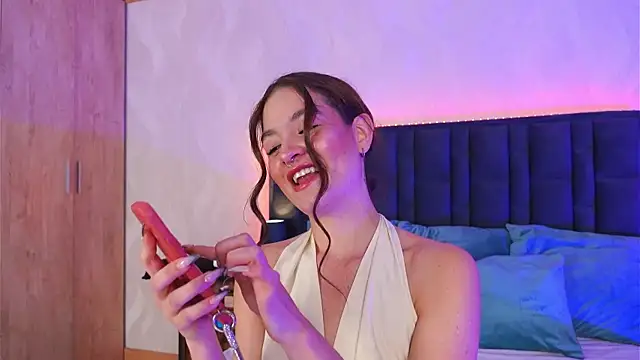 XXX chat uživo modela LucyFlame