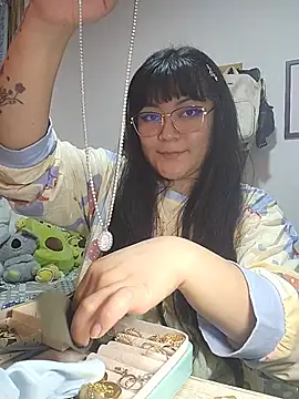 Chatroom XXX en direct de Louise_0105