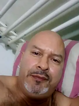 Chat XXX ao vivo de Juan_45