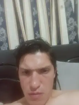 XXX chat uživo modela pelukeitor