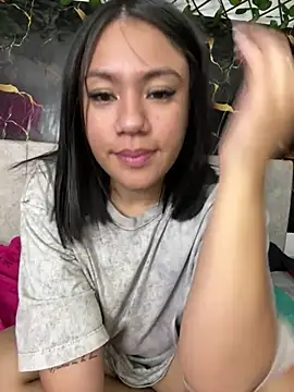 Rachel_glow élő XXX-chatje