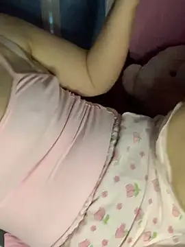 Онлайн чат XXX Micky_Cute