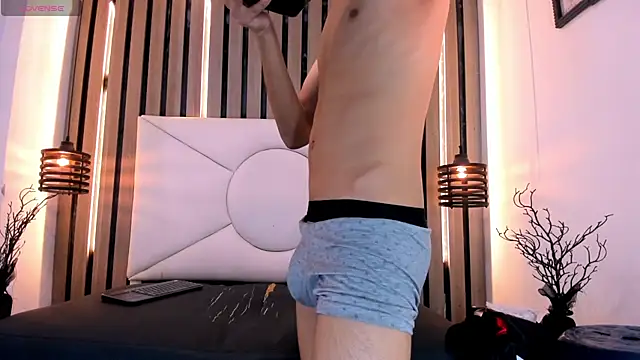 Chatroom XXX en direct de Pit_Ross