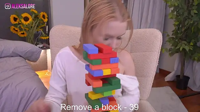 LexieLoree's Live XXX Chat