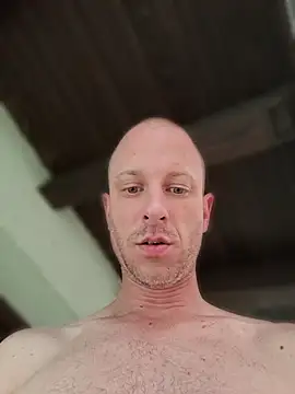 SvenPfeifer1987 Live XXX Chat