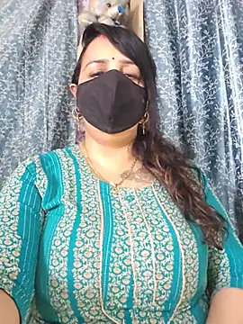 cute-tanvi 现场XXX聊天