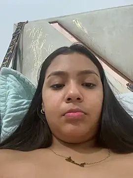 Chat +18 de Baby_morena12 ao vivo