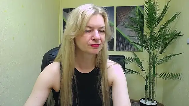 MelissaTyler élő XXX-chatje