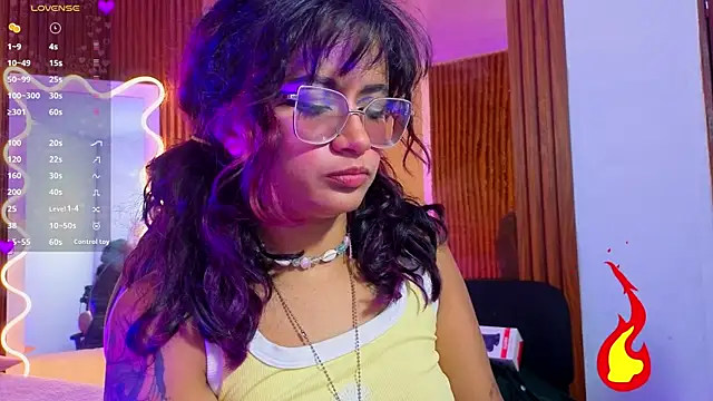 צ'אט XXX בשידור חי של kristen_tay