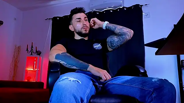 Chat XXX ao vivo de MightyAaron66