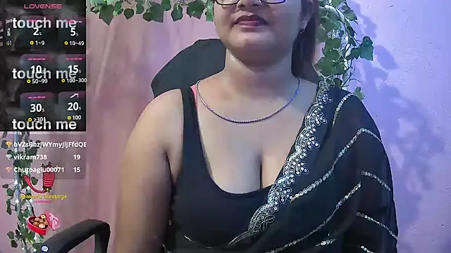 Pari-new's Live XXX Chat