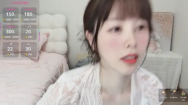 Anna-2005 Chat XXX live
