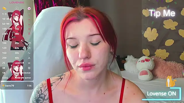MeganNewCat's Live XXX Chat