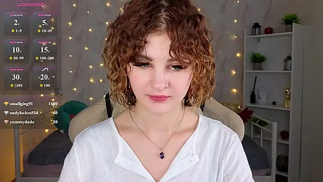 Kira__Fluffy's Live XXX Chat