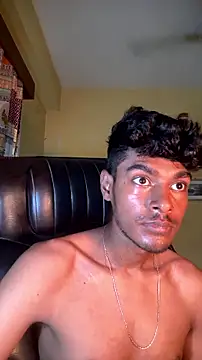 XXX chat uživo modela GunSlay