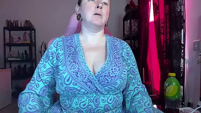 kisicaxx Chat XXX live