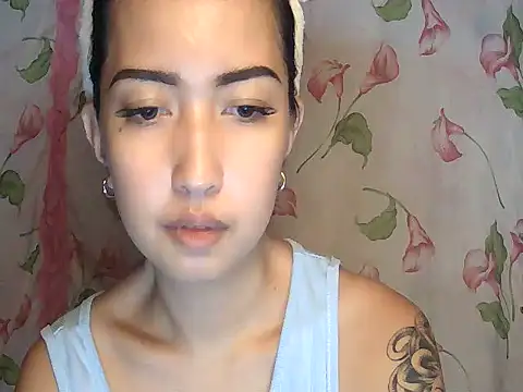 XXnaughty_08XX Chat XXX in diretta